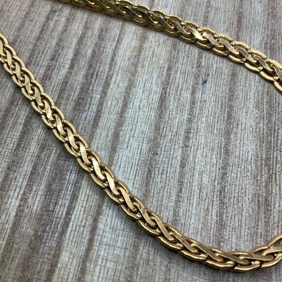 Napier Vintage Gold Tone Plated Woven Braided Chain Necklace - Picture 1 of 6